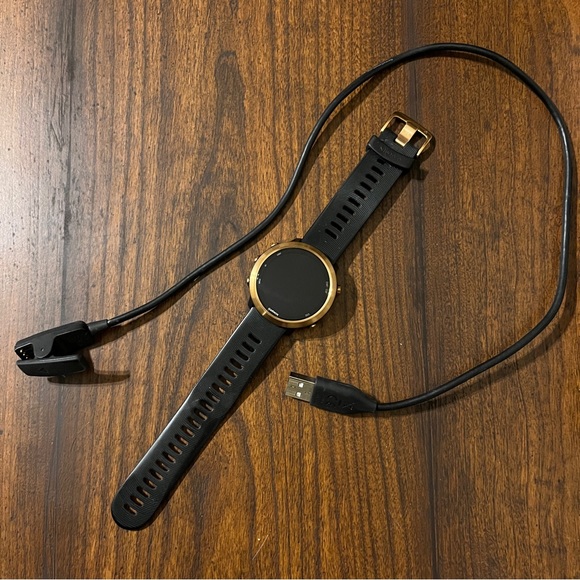 garmin Other - Garmin Forerunner 645 Music Watch